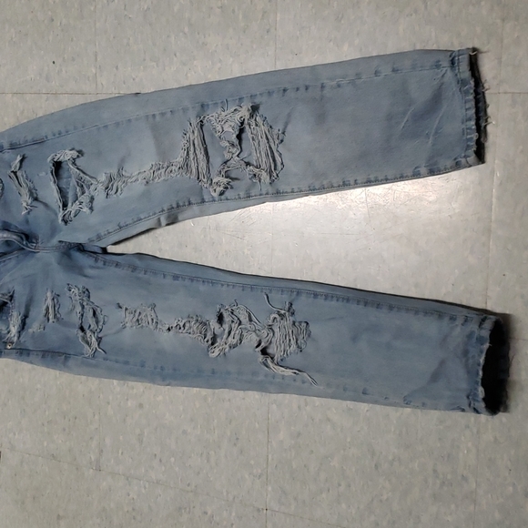 Garage 00 Light Blue Ripped/Distressed Jeans - Picture 2 of 4